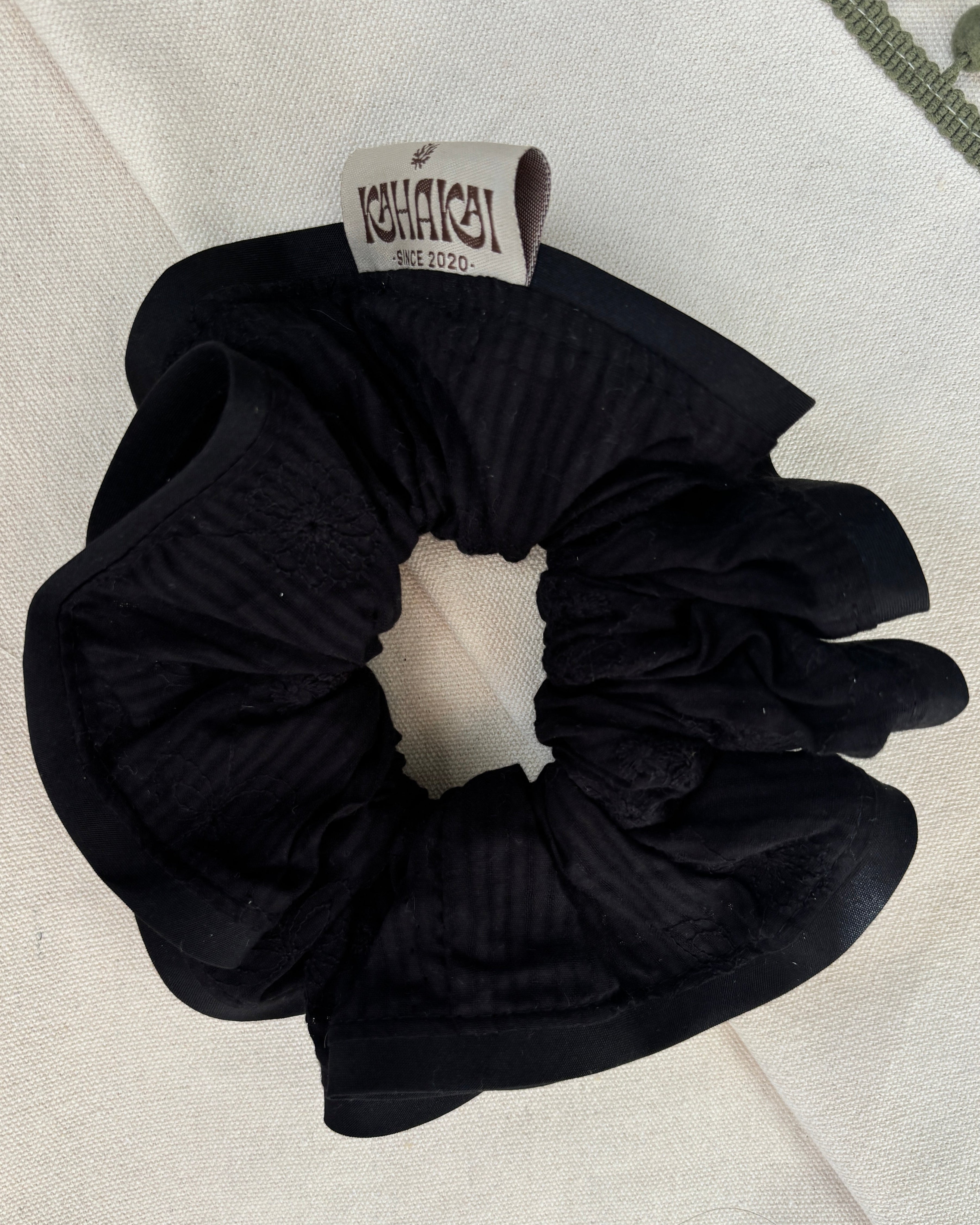 Scrunchie Sesgo Negro