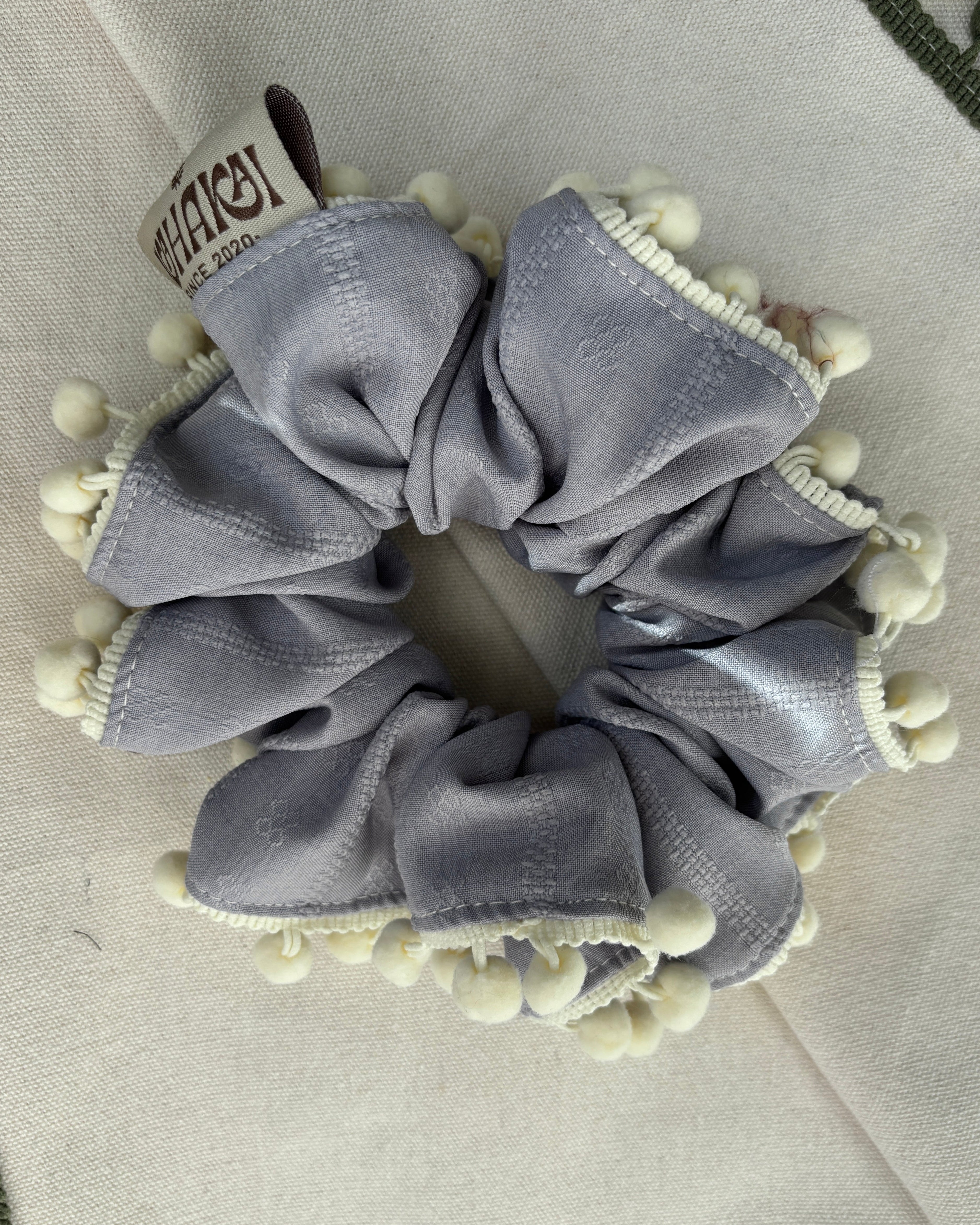 Scrunchies Pompón Lila
